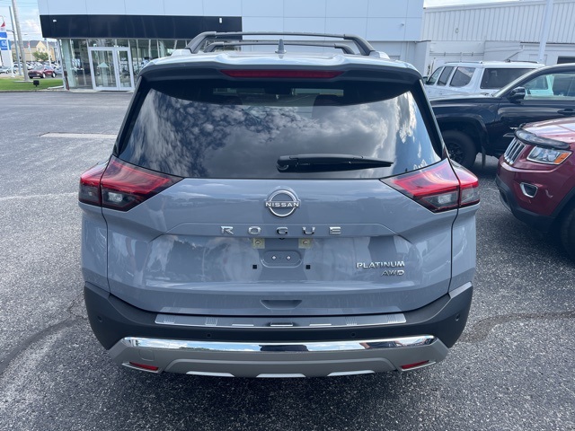 2023 Nissan Rogue Platinum photo 8