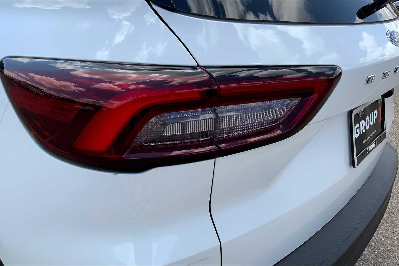 2025 Ford Escape ST-Line photo 13
