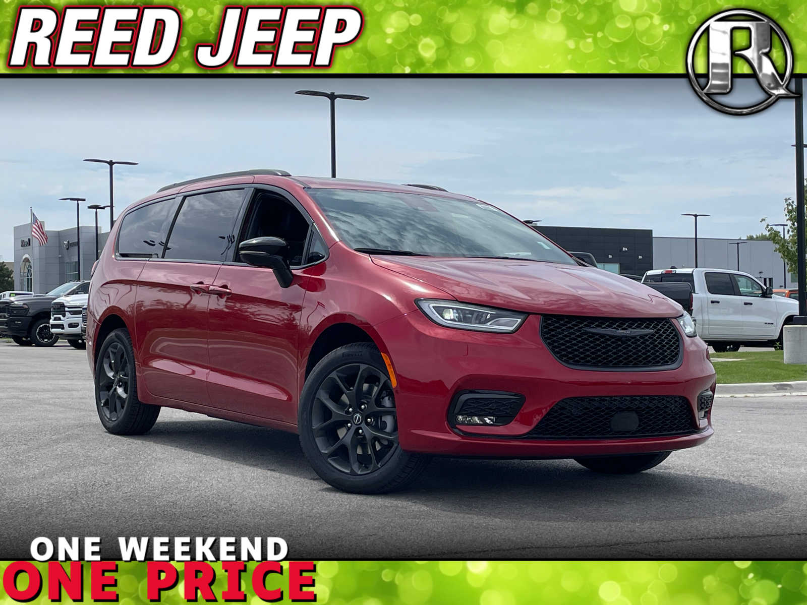 2026 Chrysler Pacifica Limited's photo