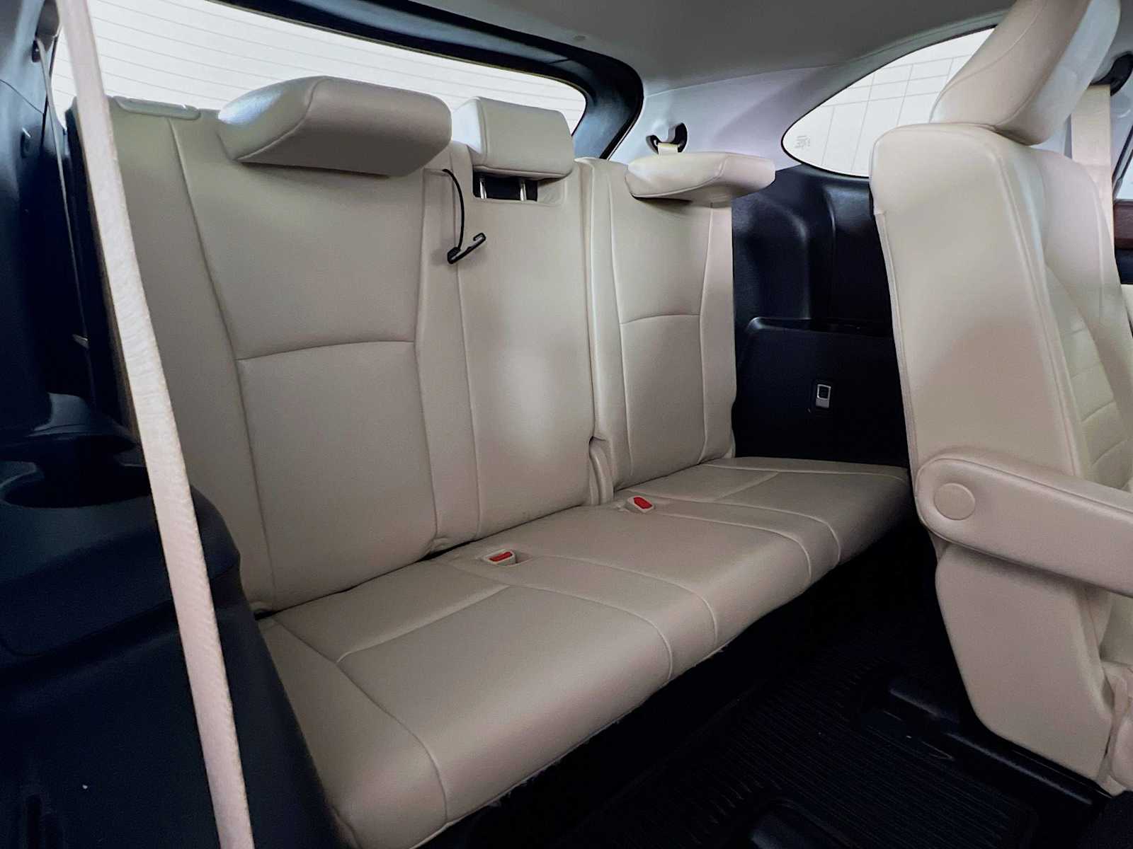 2021 Toyota Highlander XLE photo 19