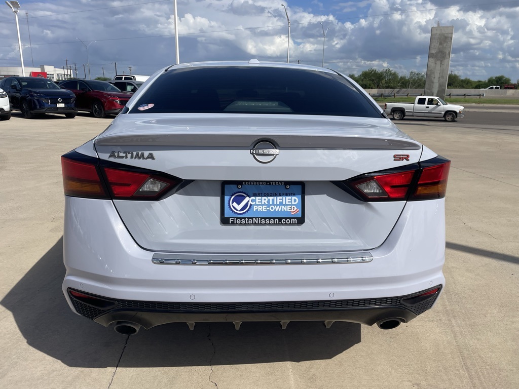 2023 Nissan Altima 2.5 SR photo 4