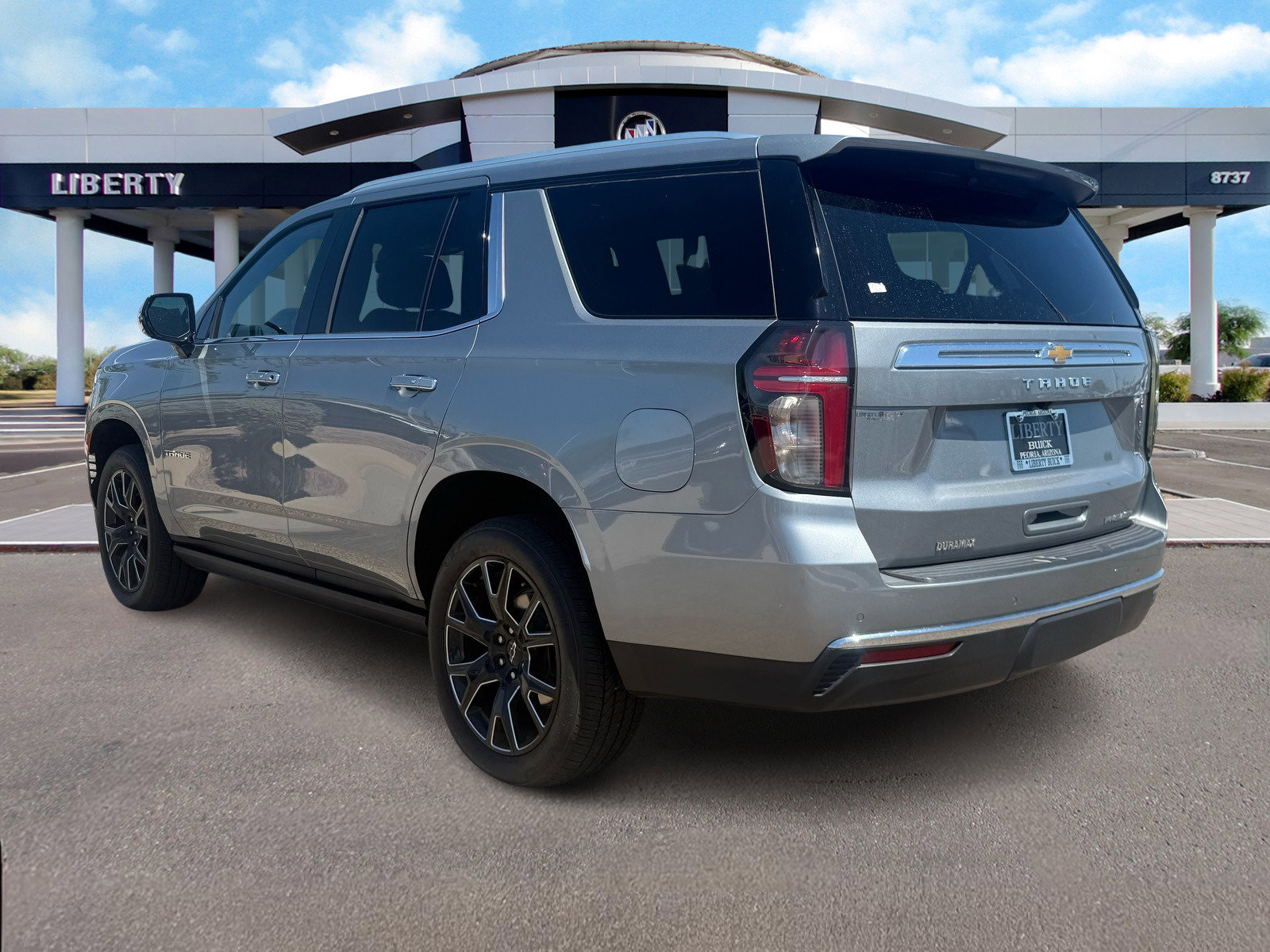 2023 Chevrolet Tahoe Premier photo 3