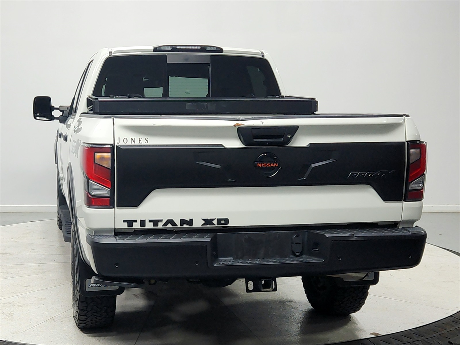 2021 Nissan Titan PRO-4X photo 4