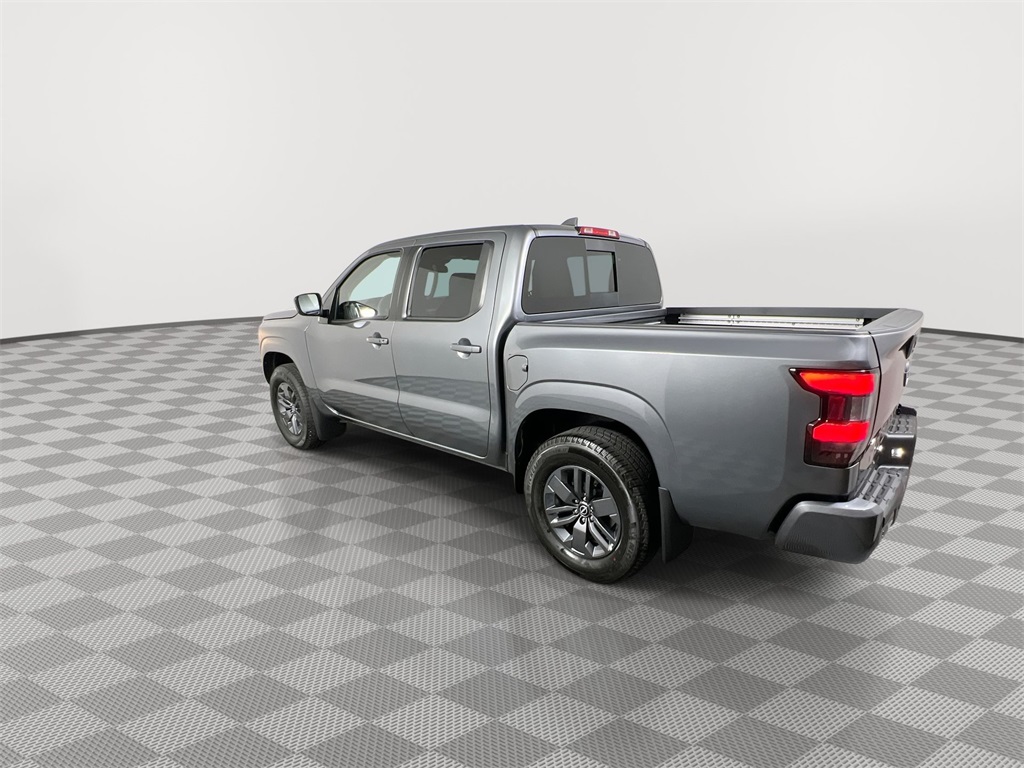 2025 Nissan Frontier SV photo 3