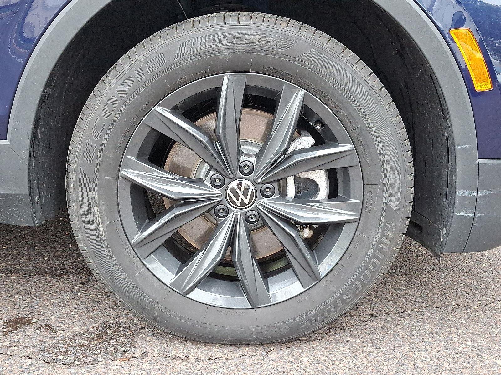 2024 Volkswagen Tiguan SE Wolfsburg Edition photo 6