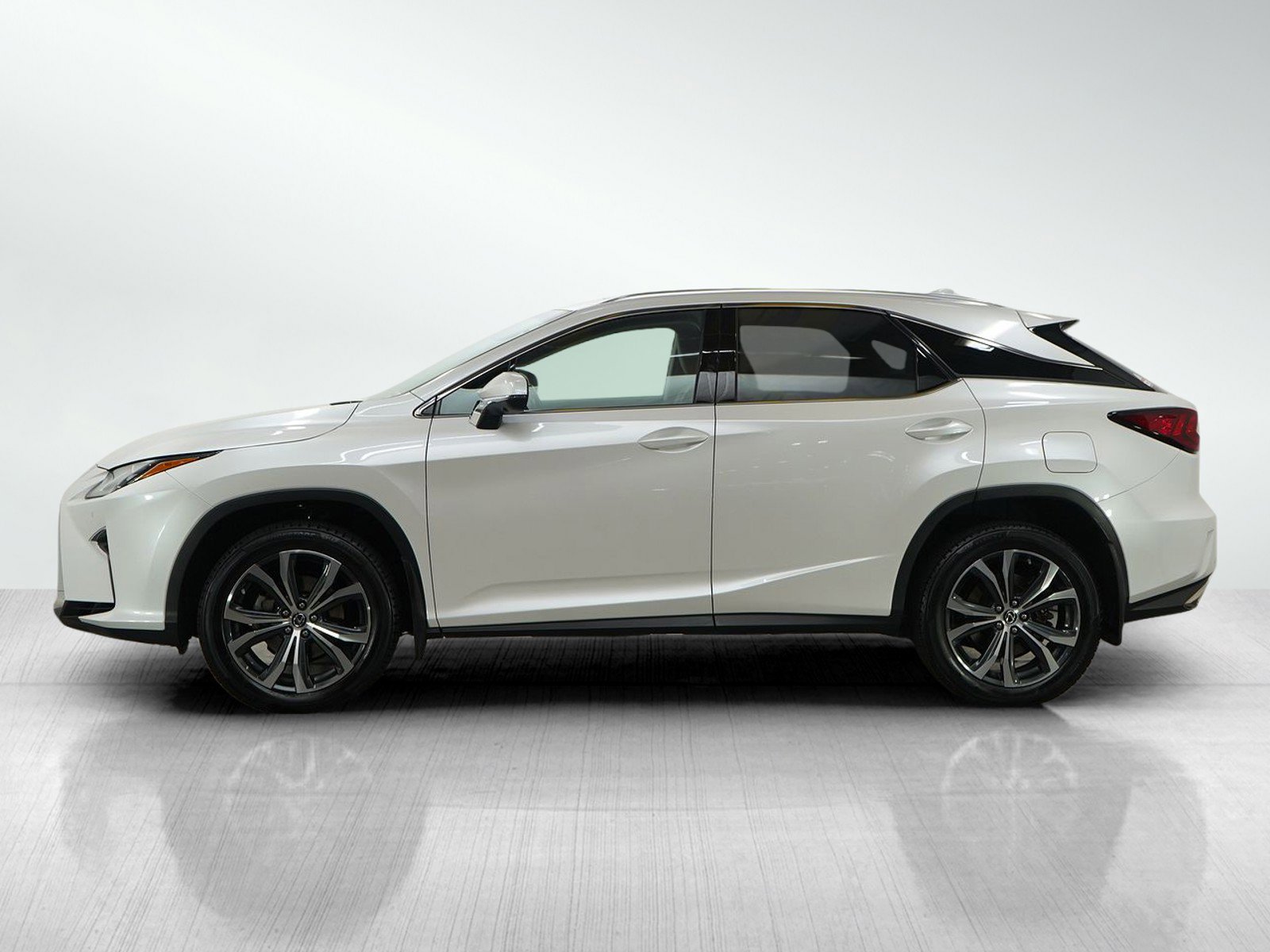 Used 2019 Lexus RX 350 with VIN 2T2BZMCAXKC185110 for sale in Minneapolis, Minnesota