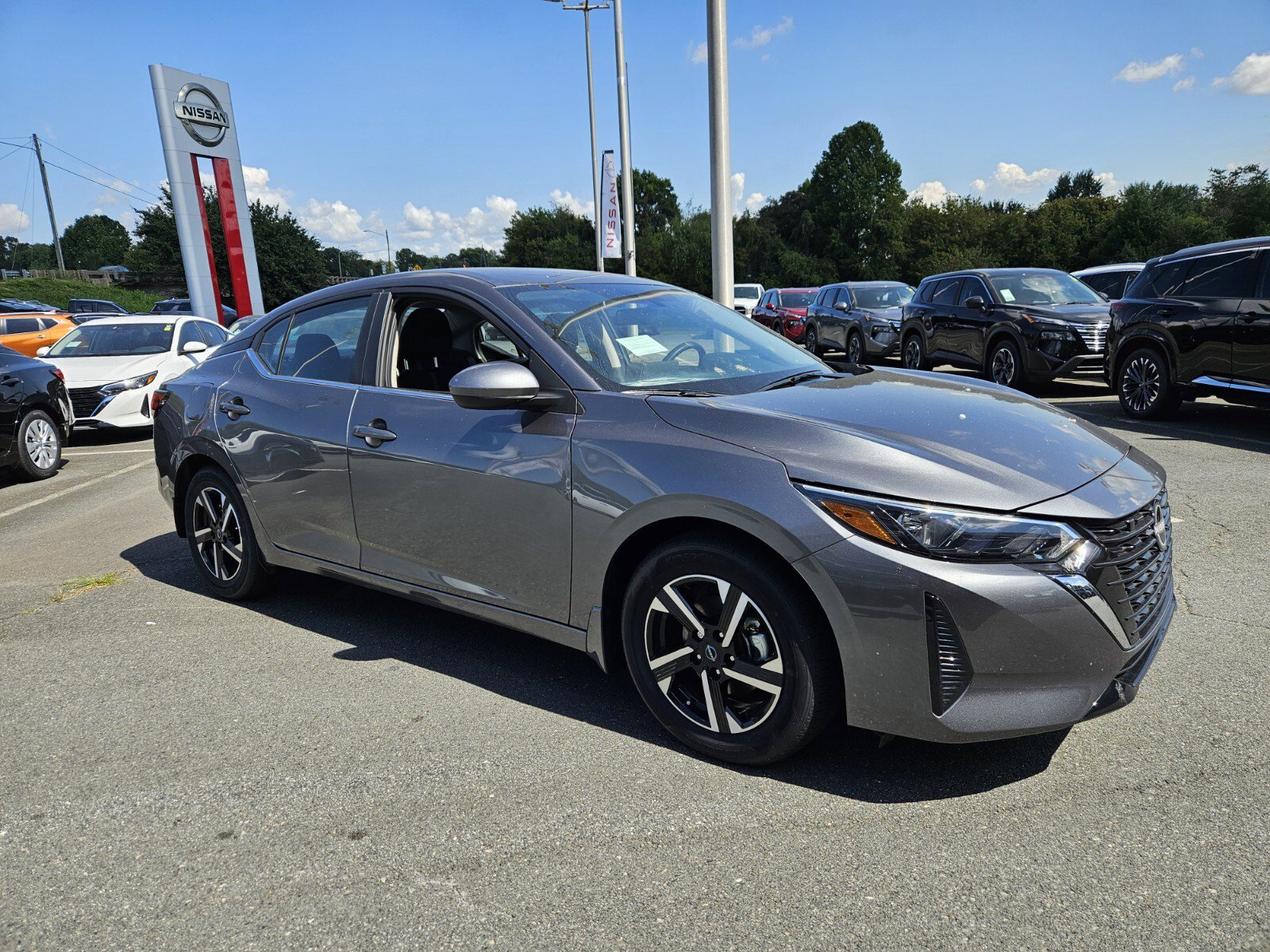 2025 Nissan Sentra SV photo 2