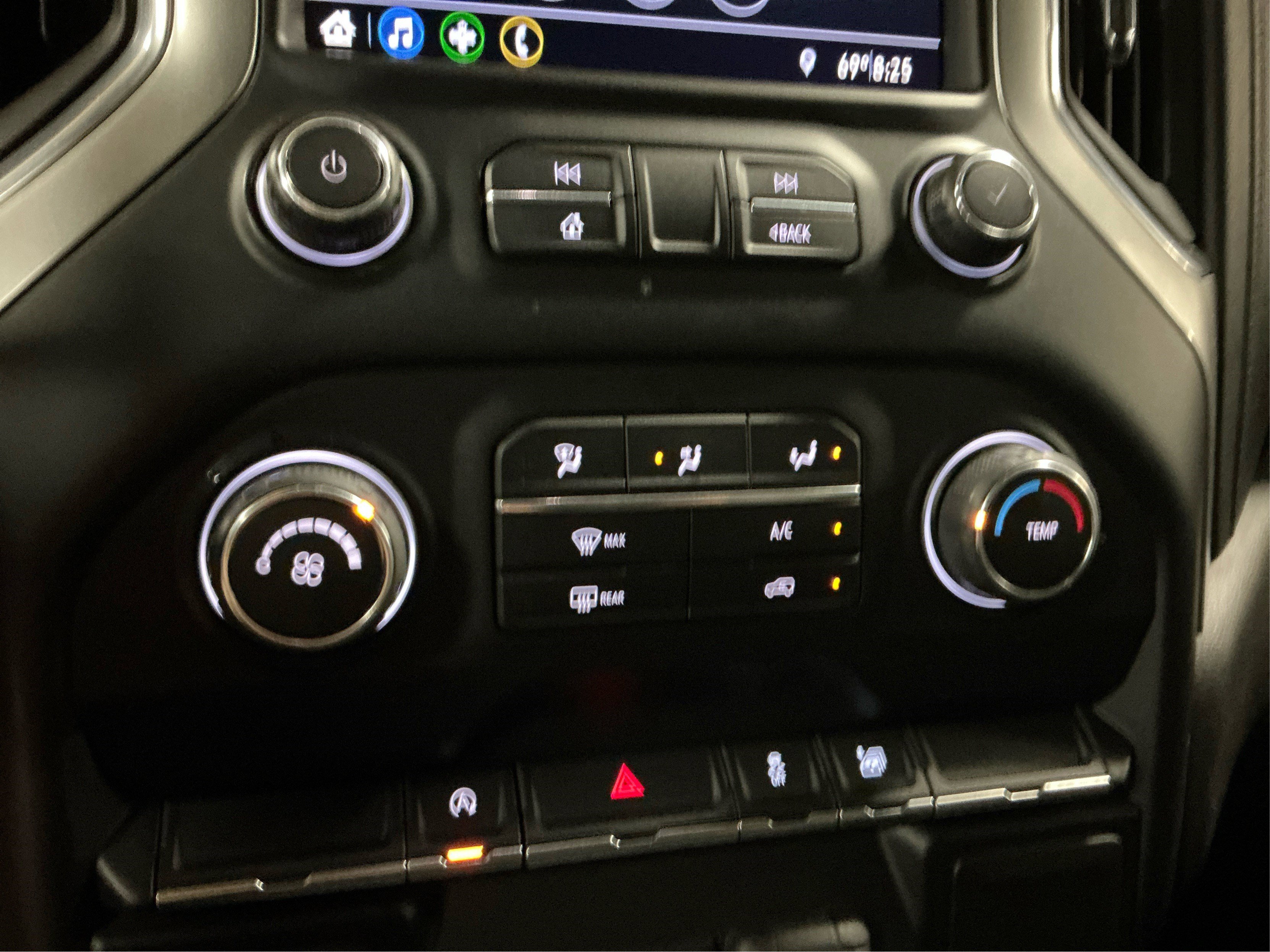 2020 Chevrolet Silverado 1500 LT photo 16
