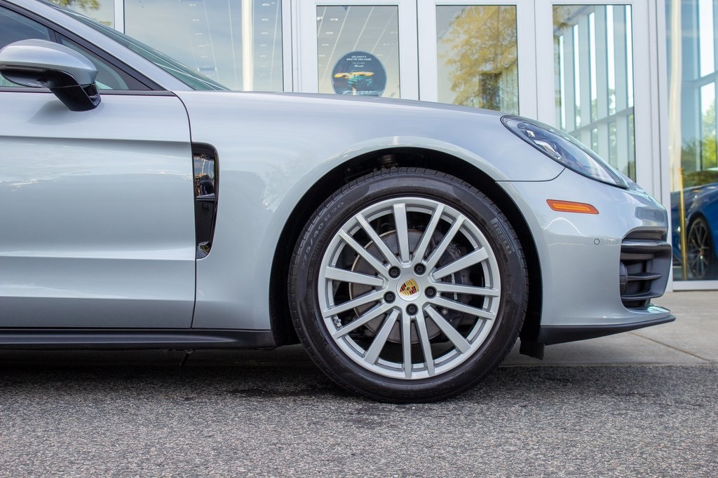2021 Porsche Panamera 4 photo 5
