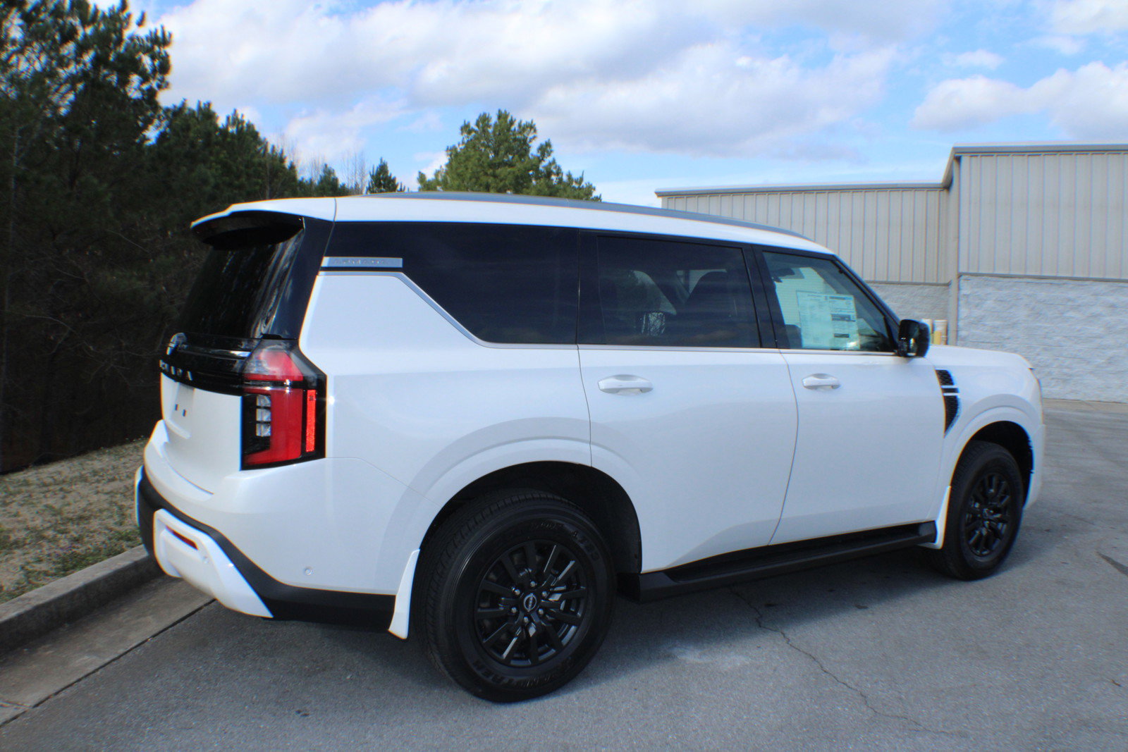 2025 Nissan Armada SV photo 2