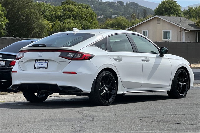 2025 Honda Civic Hatchback Sport photo 3