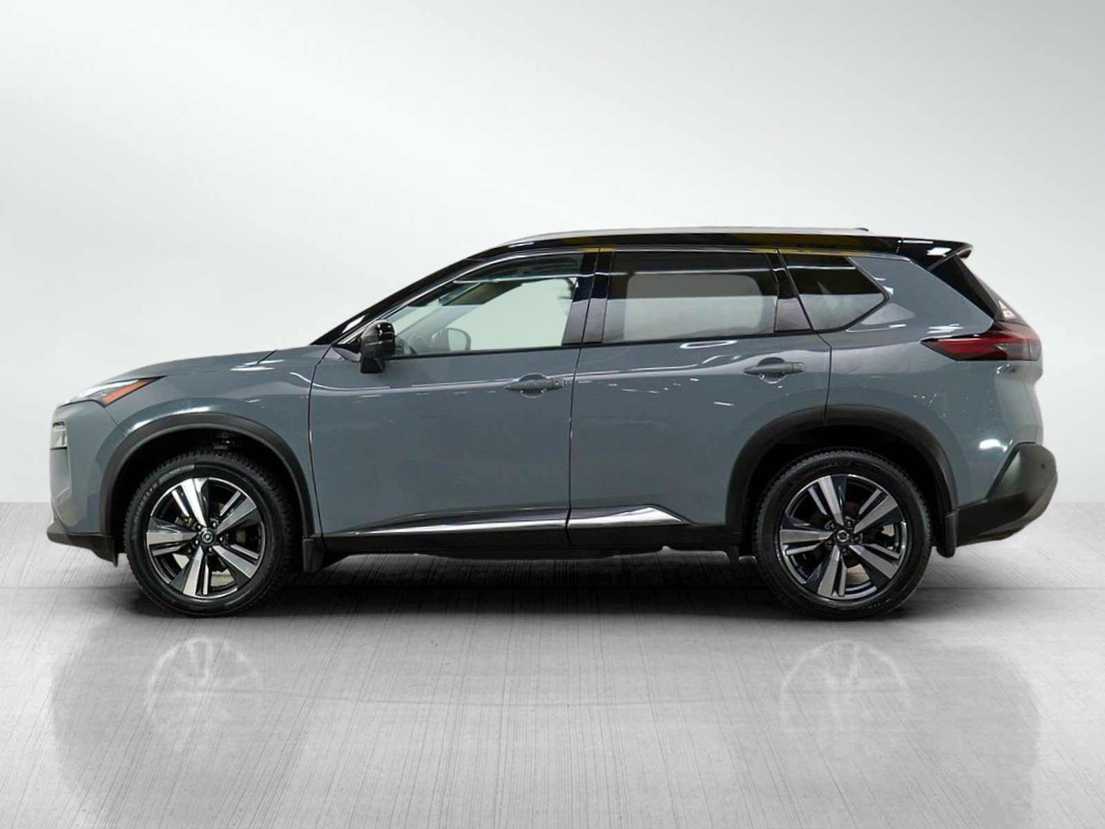 Used 2021 Nissan Rogue SL with VIN JN8AT3CB2MW238871 for sale in Wayzata, Minnesota