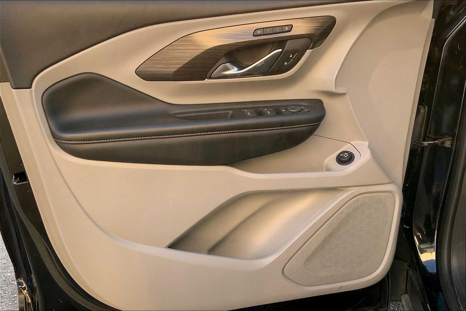2024 Gmc Terrain SLT photo 19