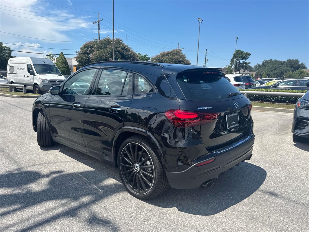 2025 Mercedes Benz GLA AMG 35 4MATIC photo 5