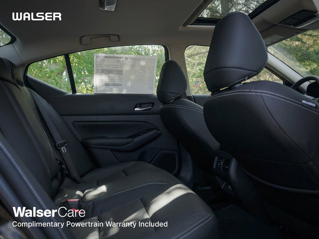 2025 Nissan Altima 2.5 SL photo 10