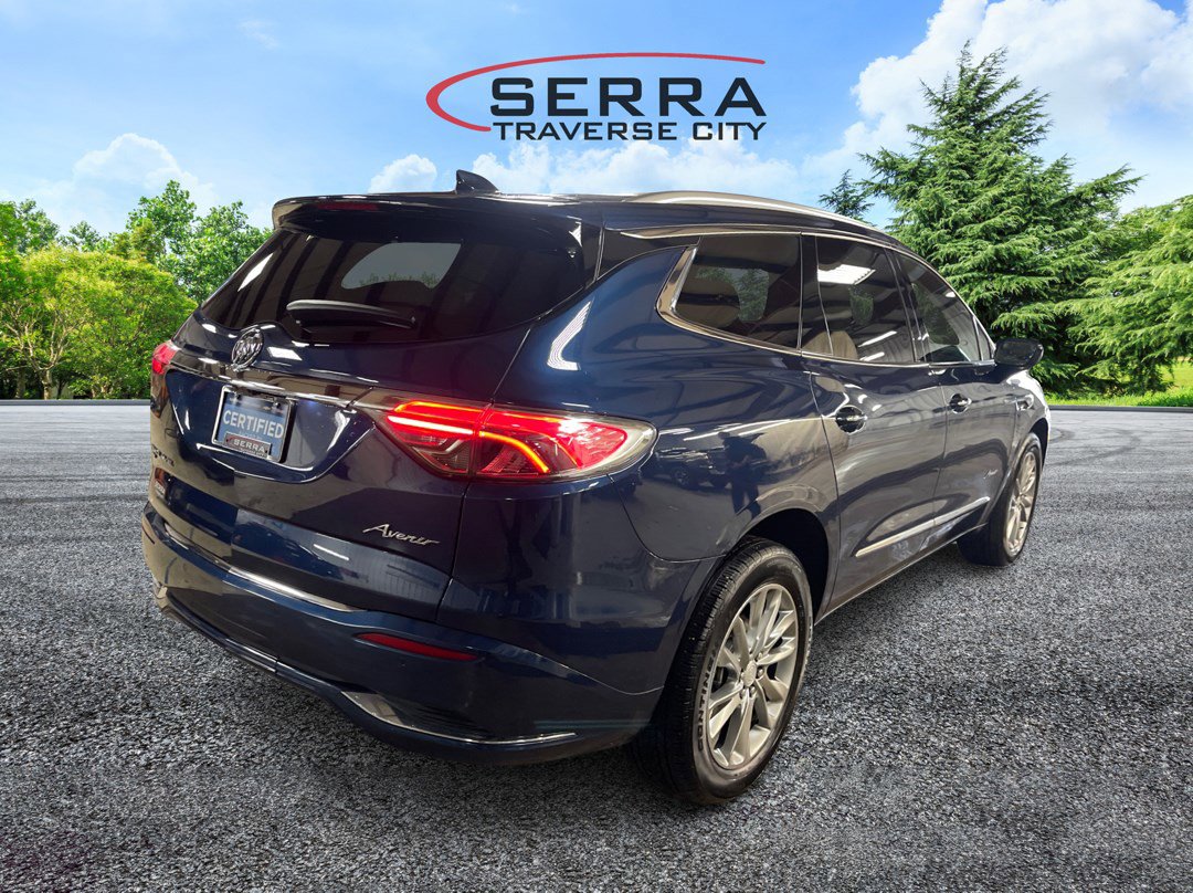 2022 Buick Enclave Avenir photo 5