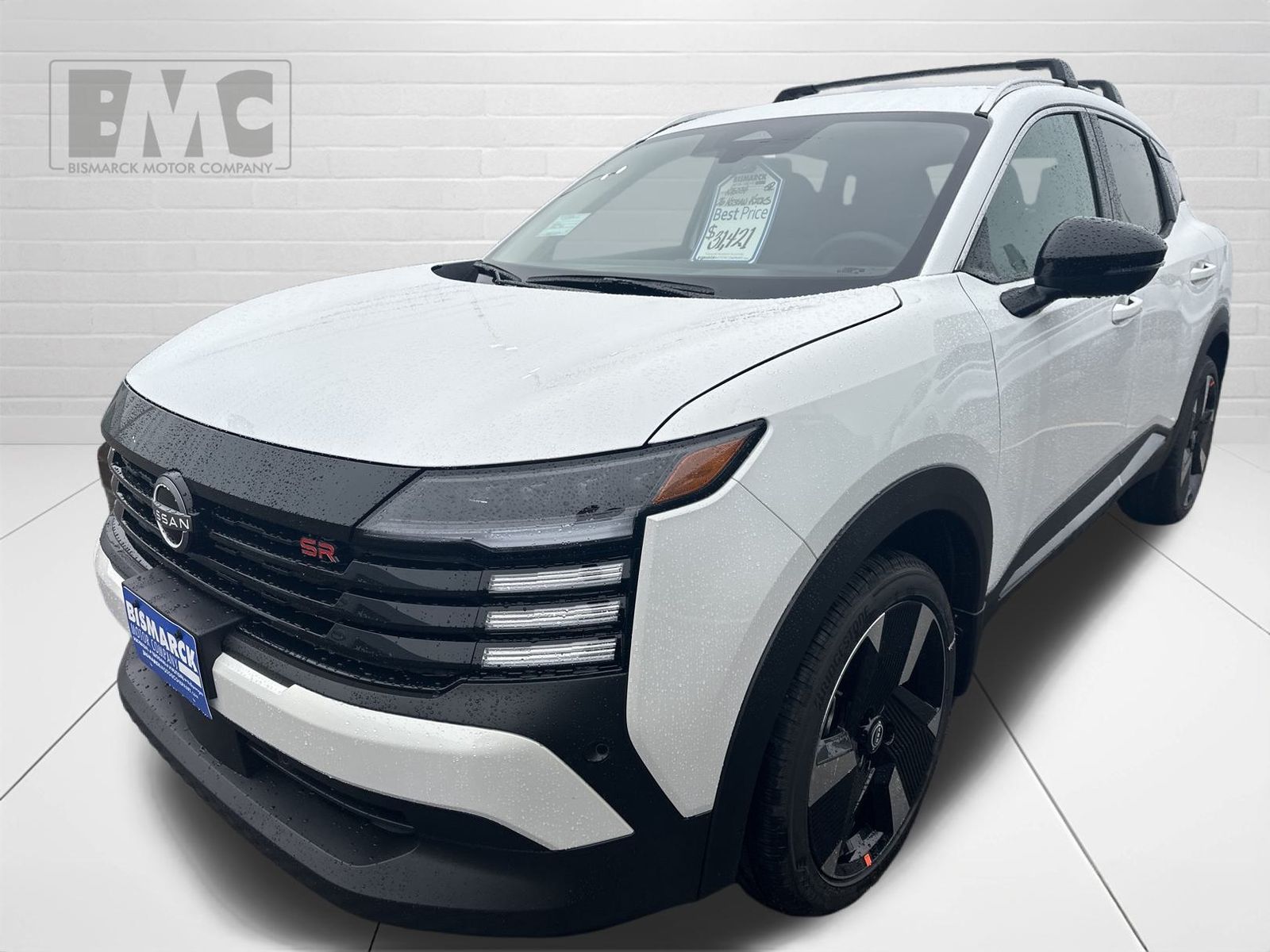 2026 Nissan KICKS SR AWD's photo