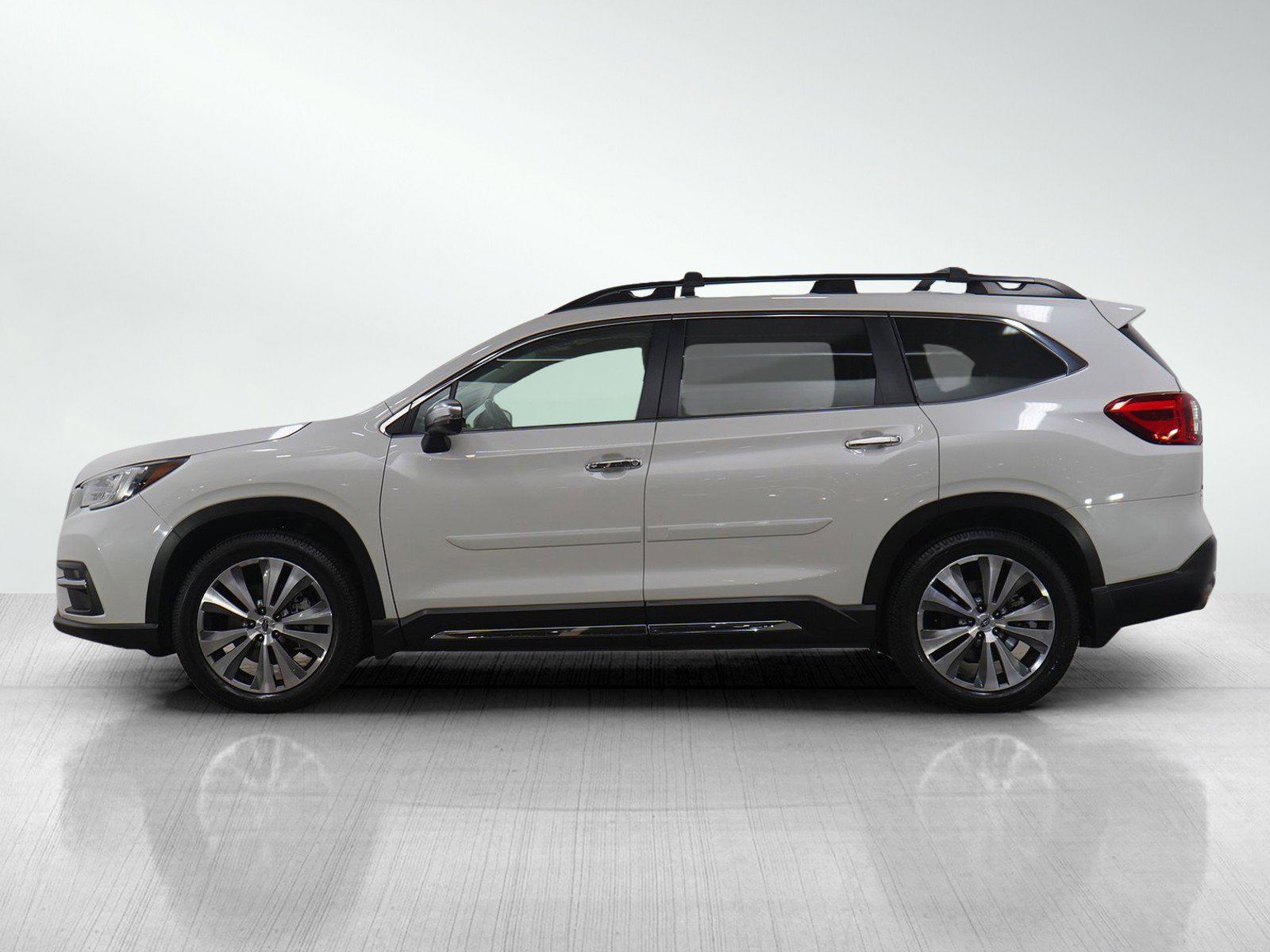 Used 2020 Subaru Ascent Touring with VIN 4S4WMARD8L3441206 for sale in Burnsville, Minnesota