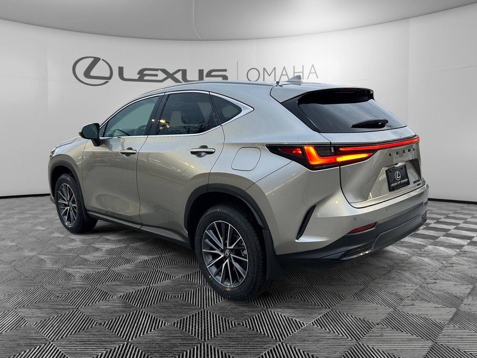 2026 Lexus NX 350 photo 3