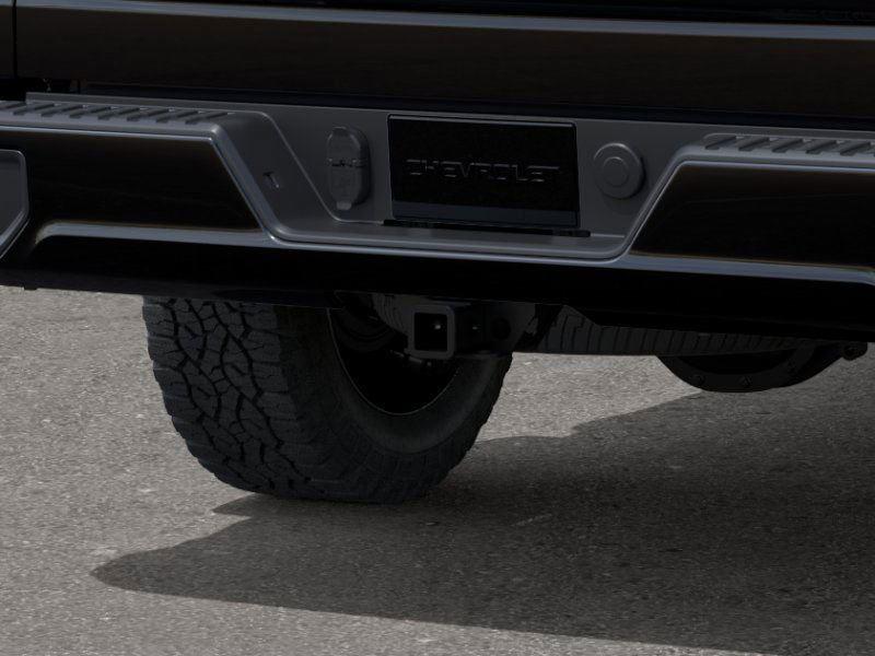 2025 Chevrolet Silverado 1500 Custom photo 13