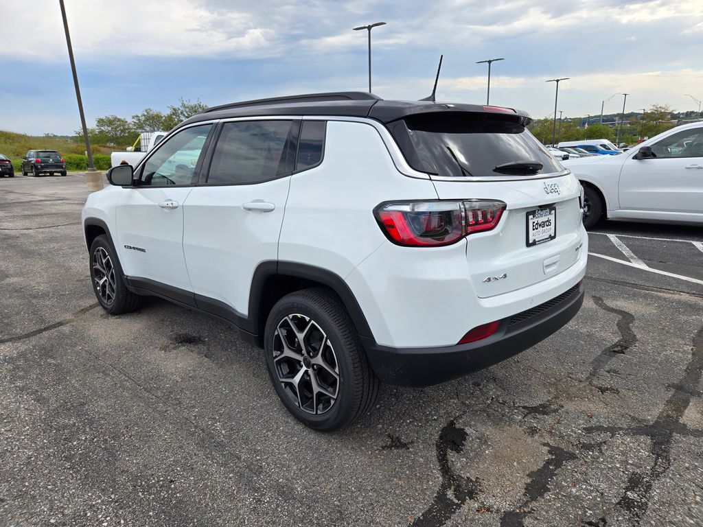2026 Jeep Compass Limited photo 3