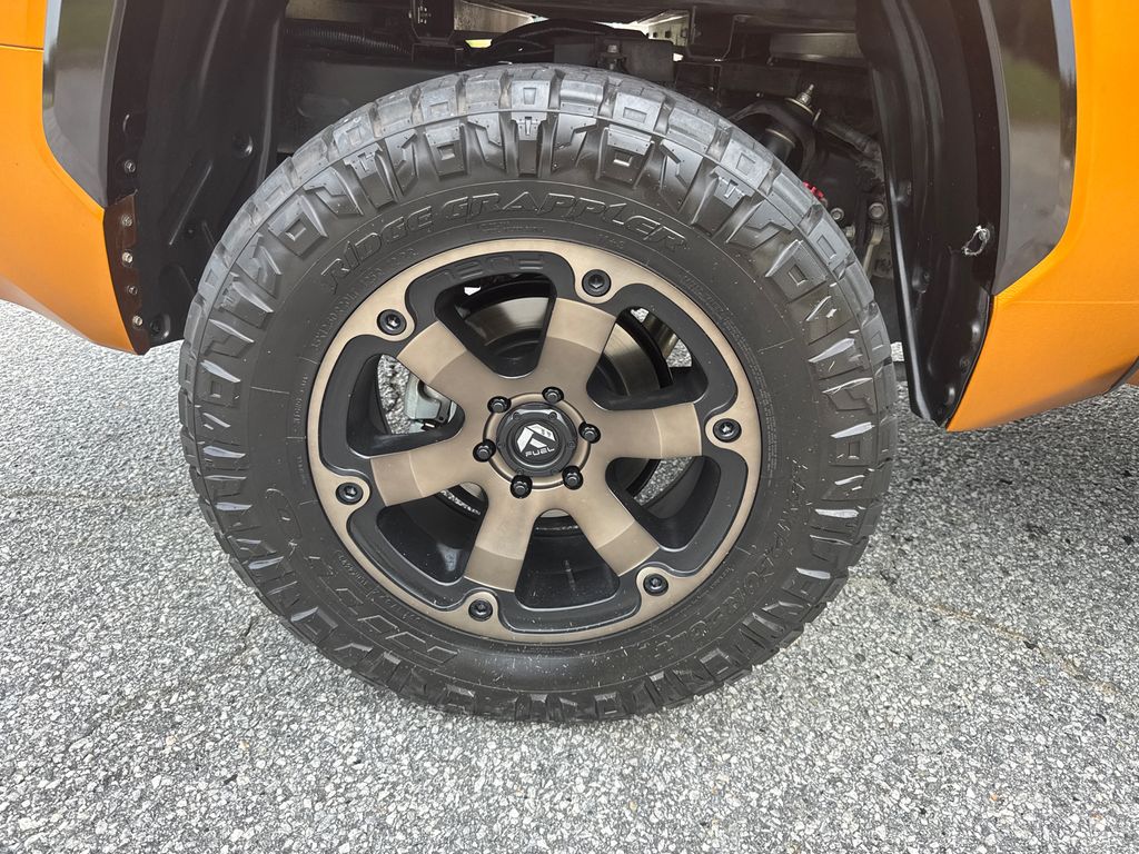 2023 Toyota Tundra Platinum photo 16