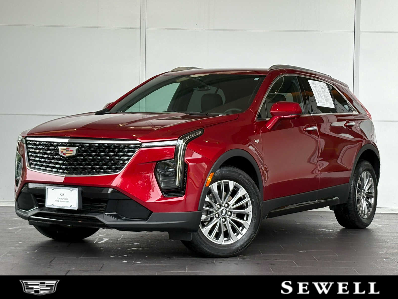 2025 Cadillac XT4 Premium Luxury's photo