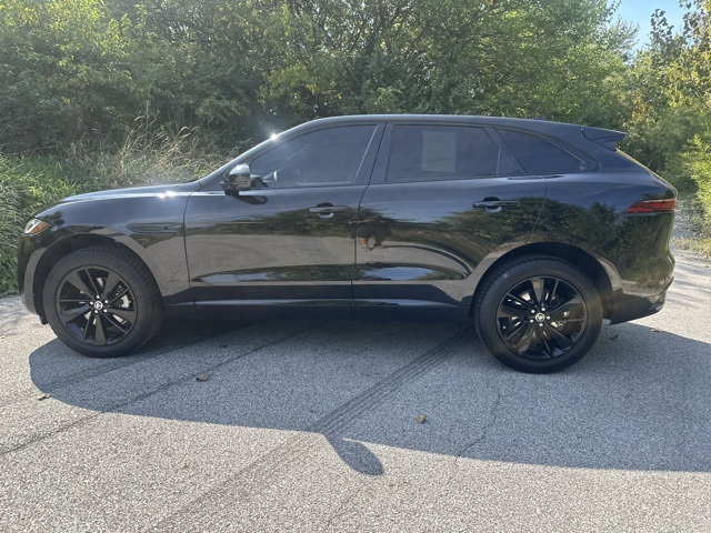 2025 Jaguar F-PACE P250 photo 8