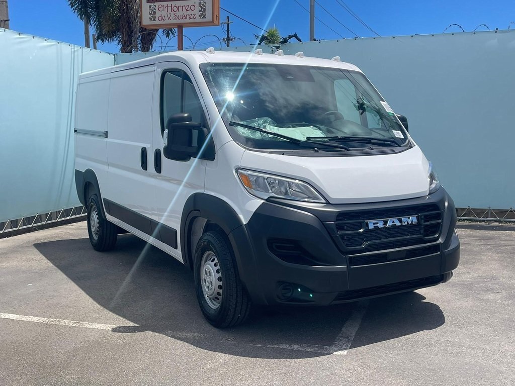 2026 Ram ProMaster 1500 Cargo Van photo 2