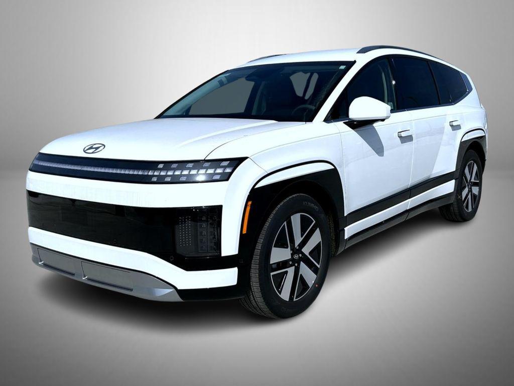 2026 Hyundai IONIQ 9 SEL's photo