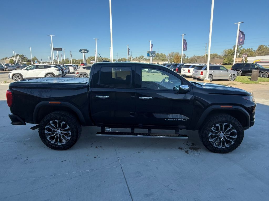 2023 Gmc Canyon Denali photo 4