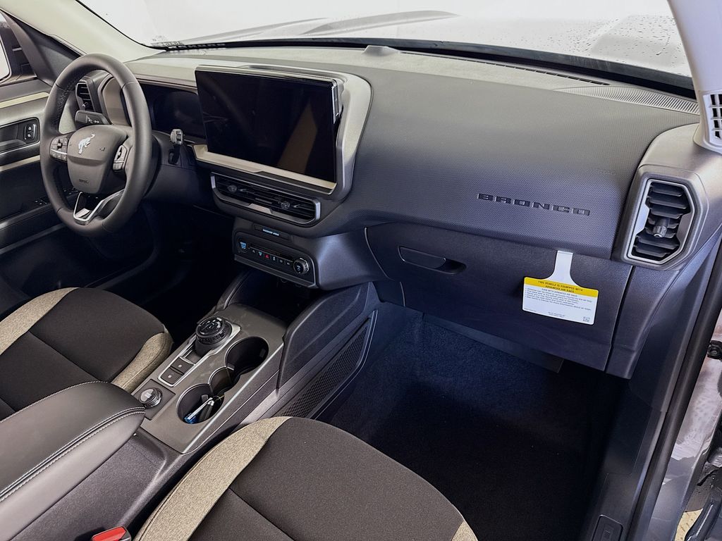 2025 Ford Bronco Sport Big Bend photo 28