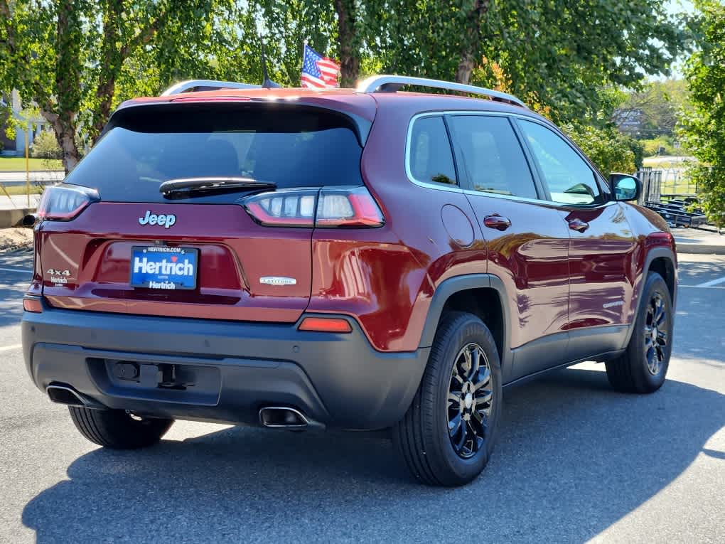 2019 Jeep Cherokee Latitude photo 2