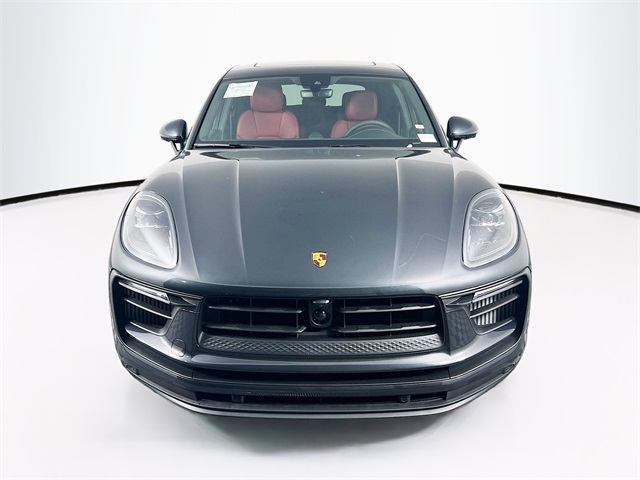 2026 Porsche Macan S photo 6