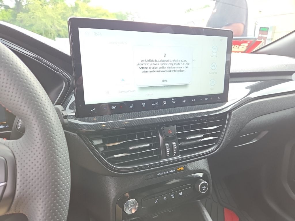 2023 Ford Escape ST-Line Select photo 16