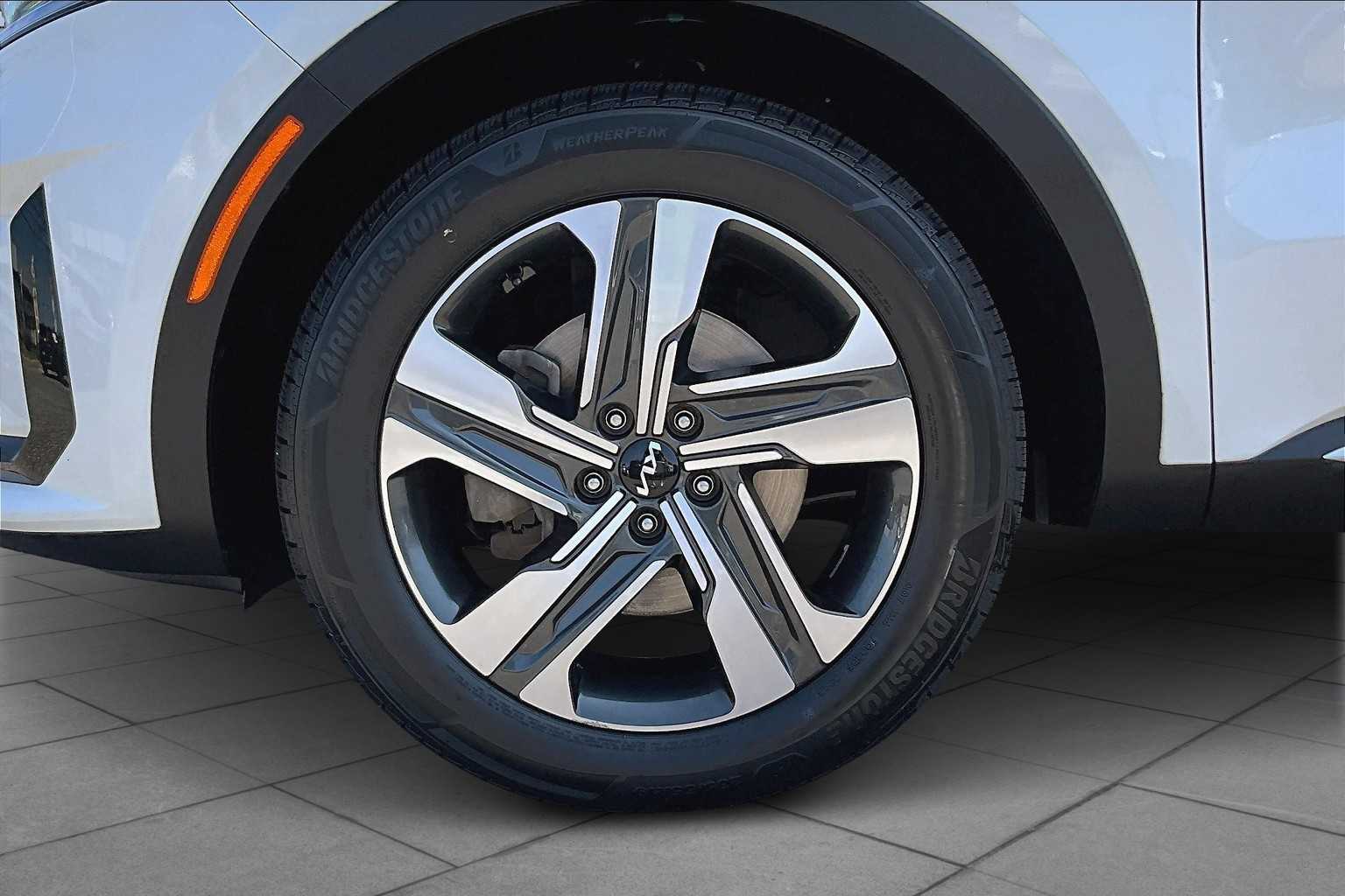 2022 Kia Sorento Plug-In Hybrid SX Prestige photo 9