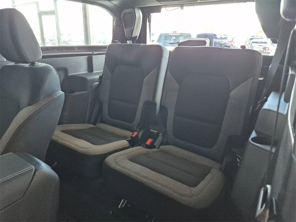 2025 Ford Bronco Base photo 11