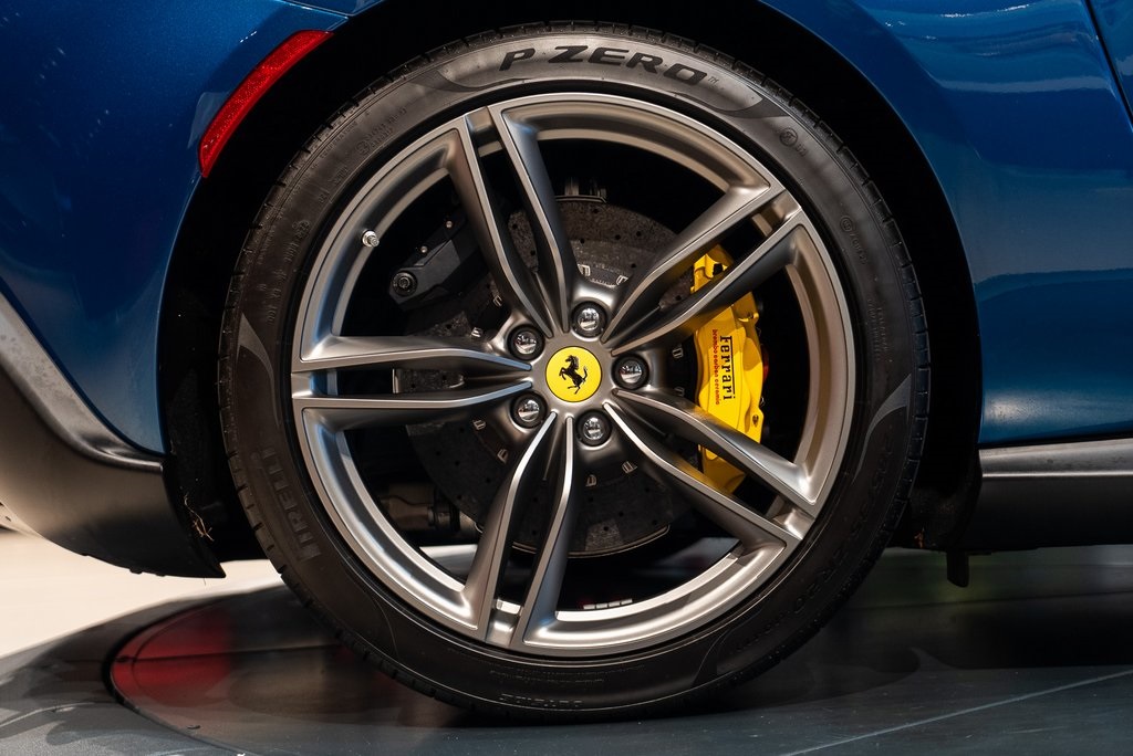 2022 Ferrari Roma Base photo 15