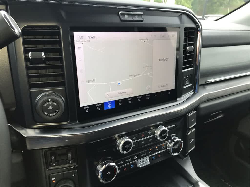 2025 Ford F-250 Lariat photo 14