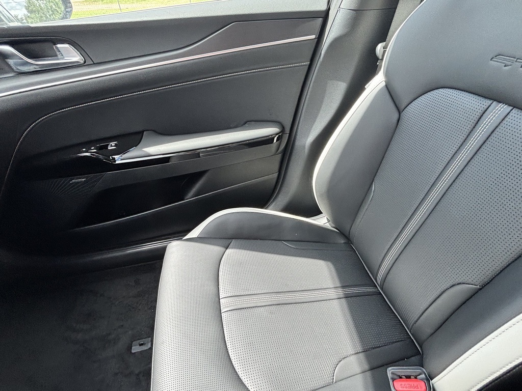 2026 Kia K5 GT-Line photo 17