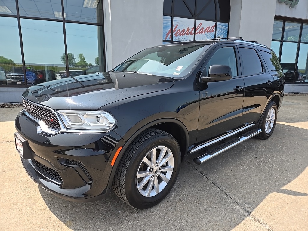 Used 2023 Dodge Durango SXT with VIN 1C4RDJAG8PC617264 for sale in Kansas City