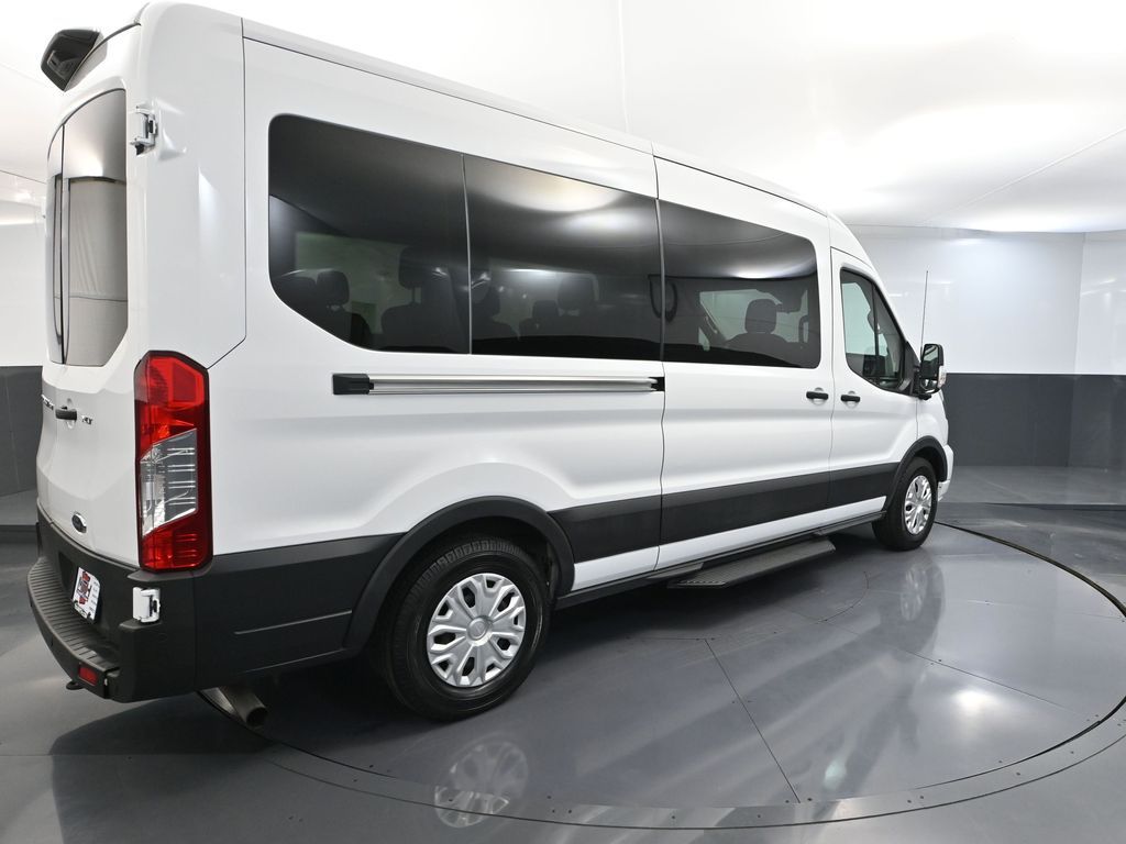 2023 Ford Transit photo 3