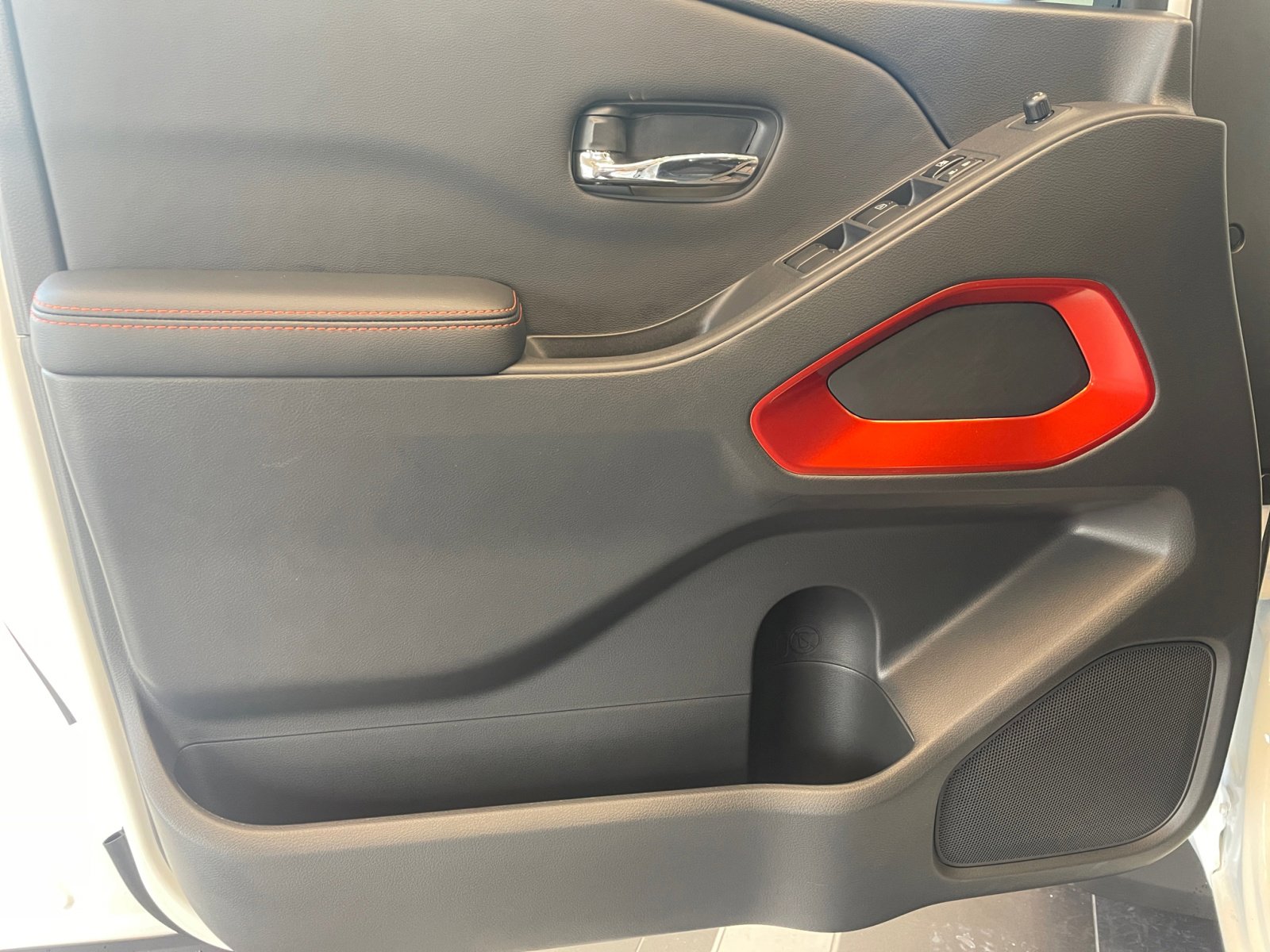 2025 Nissan Frontier PRO-X photo 20