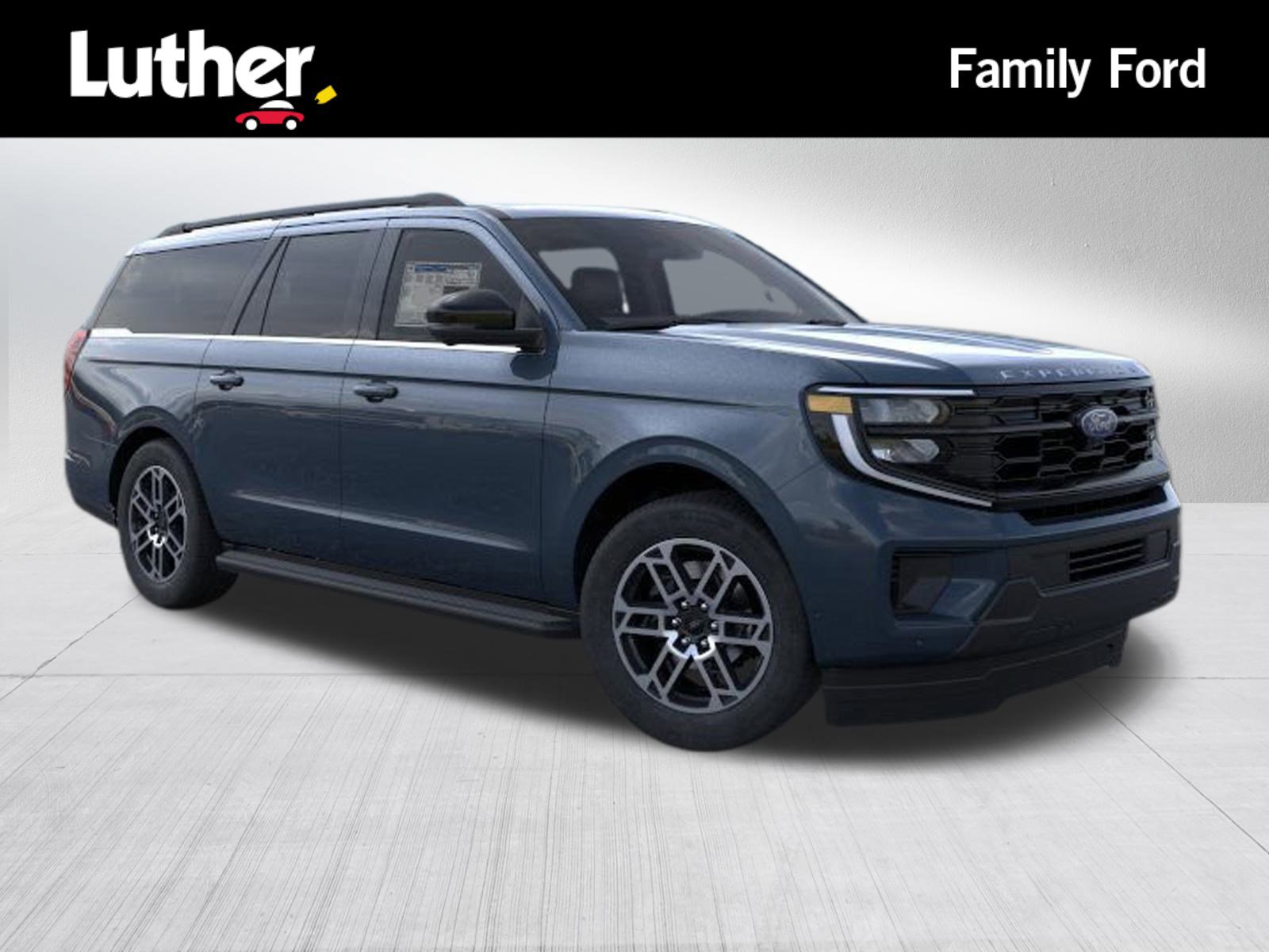 2025 Ford Expedition Active's photo