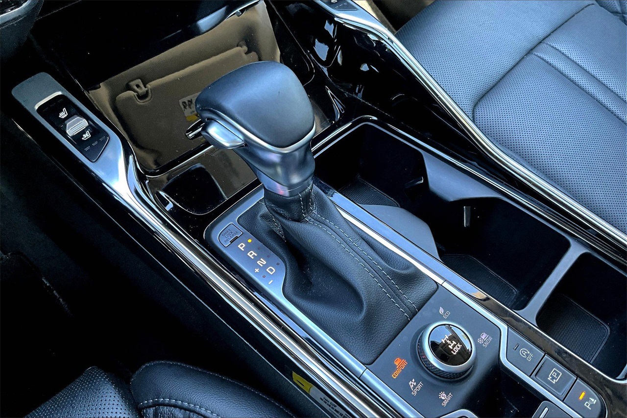 2022 Kia Sorento X-Line SX Prestige photo 27