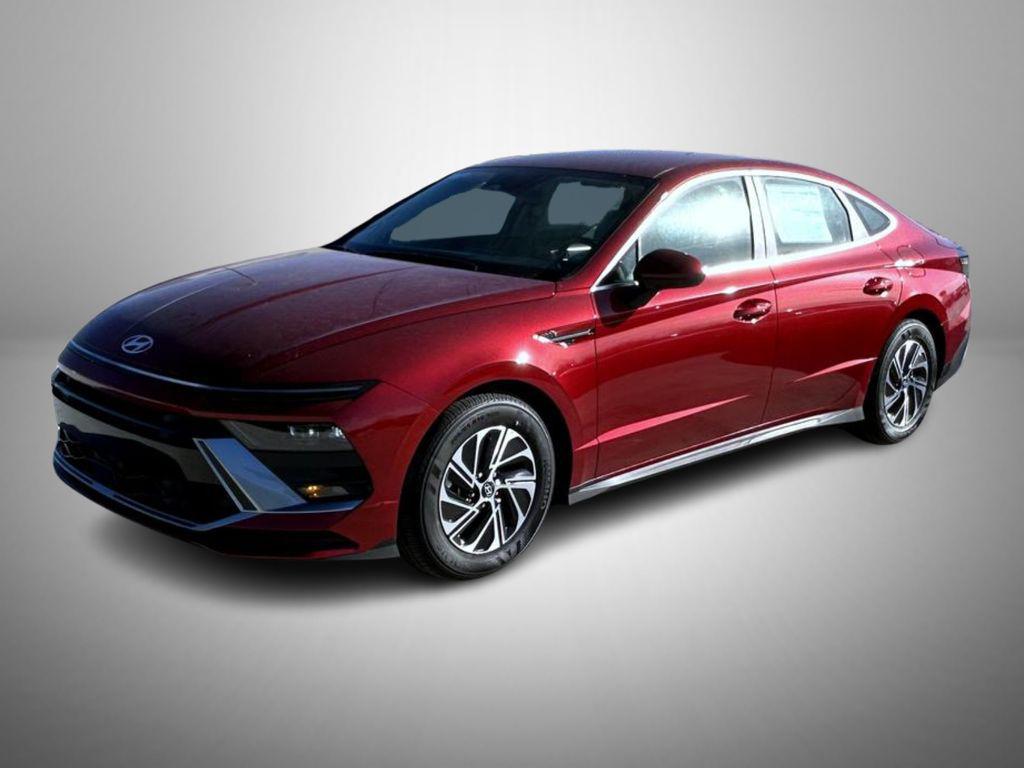 2026 Hyundai Sonata Hybrid Blue's photo