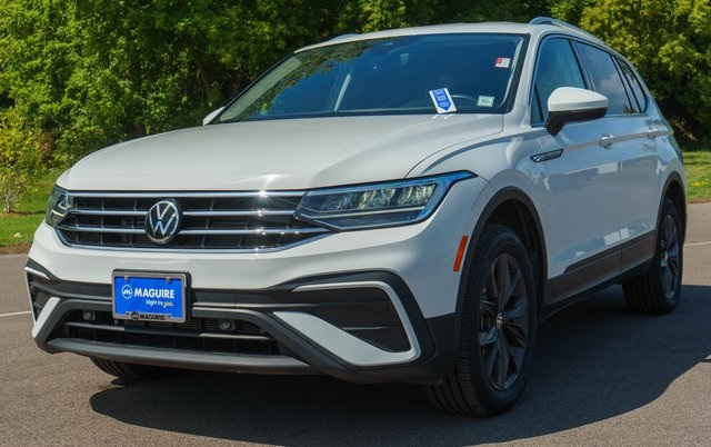 2022 Volkswagen Tiguan SE photo 2