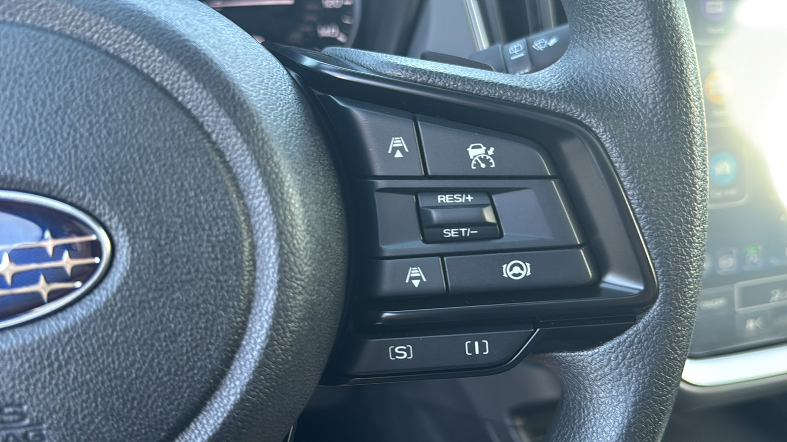 2025 Subaru Crosstrek Premium photo 16