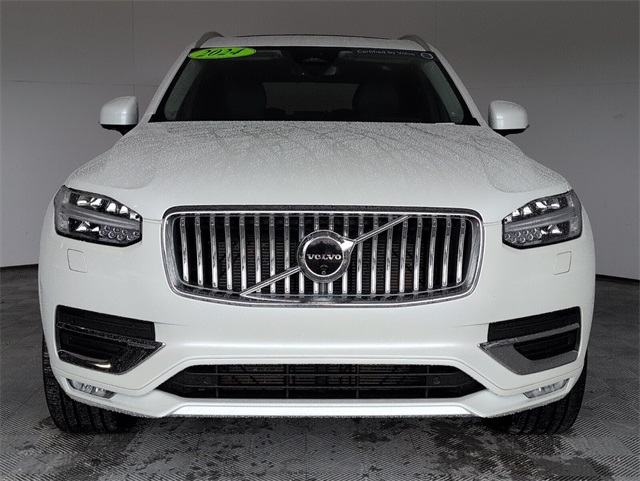 2024 Volvo XC90 Plus photo 3