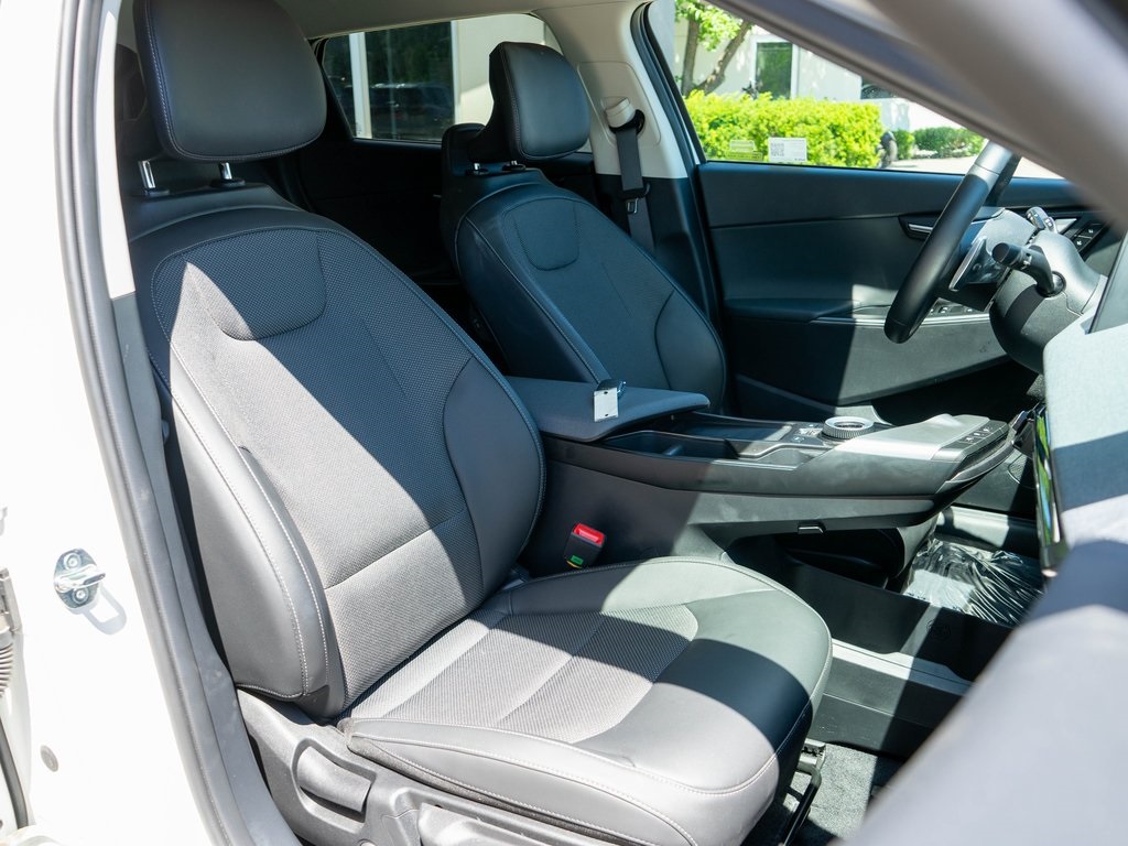 2024 Kia EV6 Light photo 9